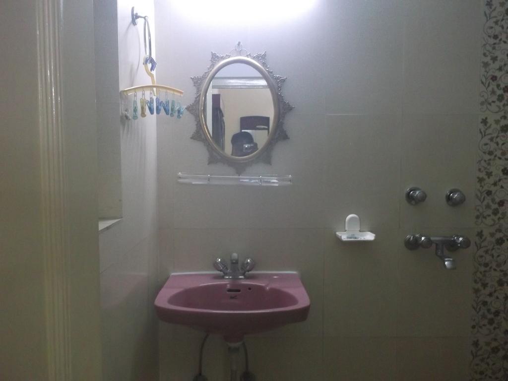 Hotel Mahamaya Bodh Gaya Phòng bức ảnh