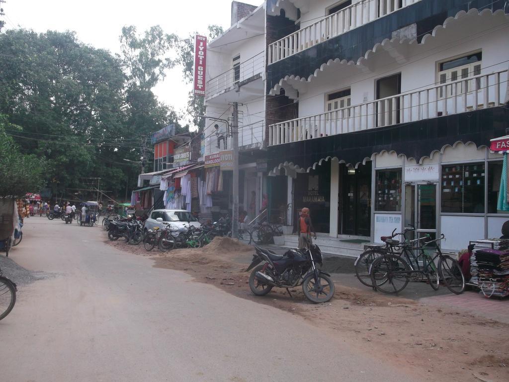 Hotel Mahamaya Bodh Gaya Ngoại thất bức ảnh